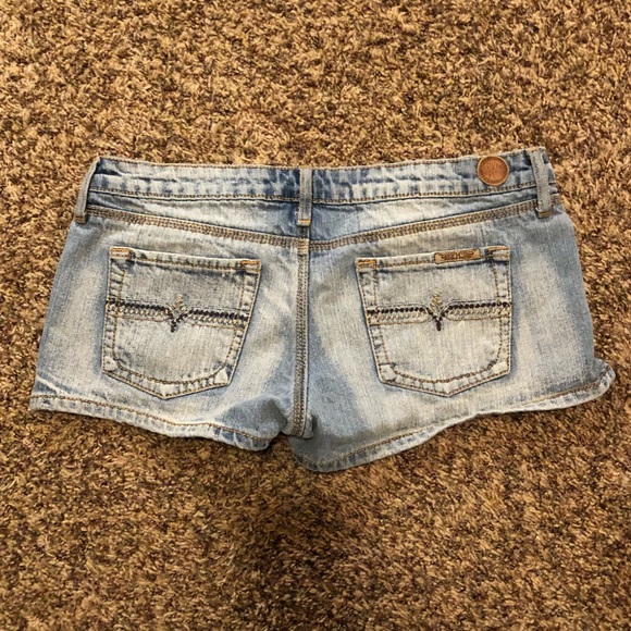 Shorts - Picture 2 of 2